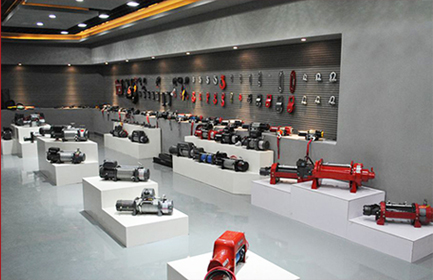 China vehicle winch manufacturer China vehicle winch manufacturer